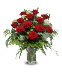 Ευχές αγάπης με 12 κόκκινα τριαντάφυλλα